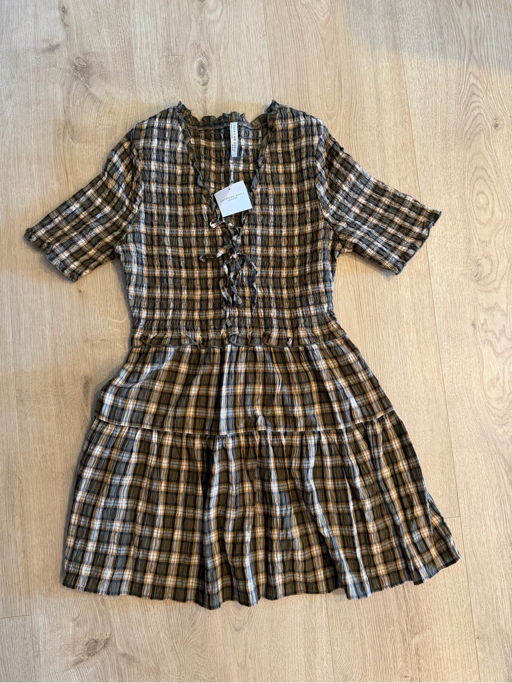 American Eagle Women’s Plaid Fit & Flare Smocked Ruffle Tie Dress Size Medium
